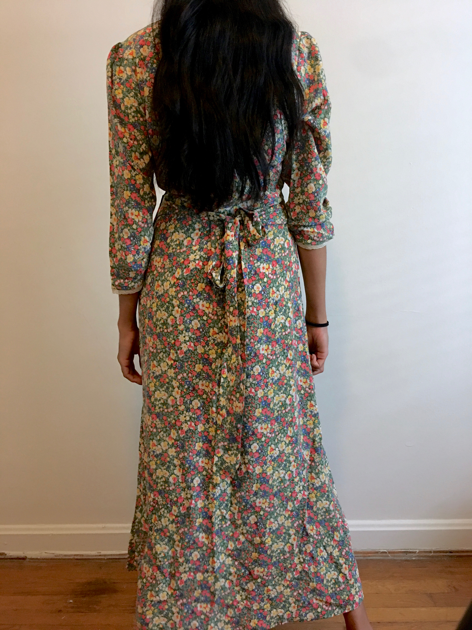 Doen Catskill Dress Green Valley Floral try-on photo